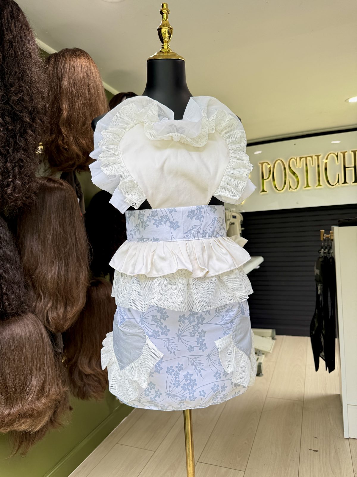 Postiche Apron No. 1007 — alternate view